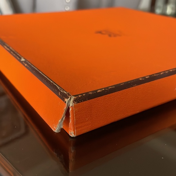 Hermes “ Les Voitures A Transformation” Carriage Scarf - Picture 10 of 11